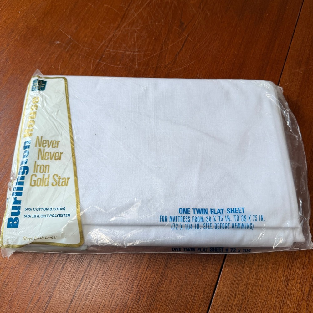 Burlington House White Twin Flat Sheet Never Never Iron Gold Star Vintage USA